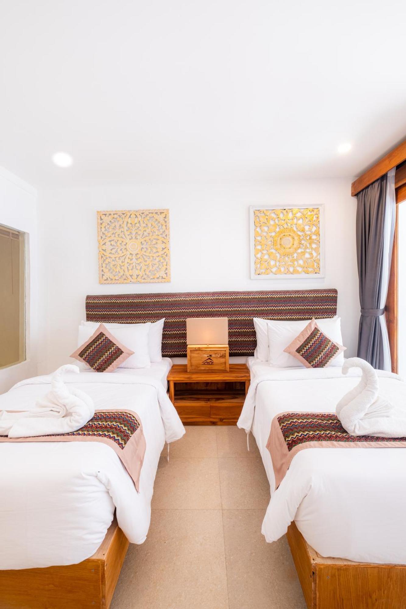 Amp Beach House Toyapakeh Номер фото