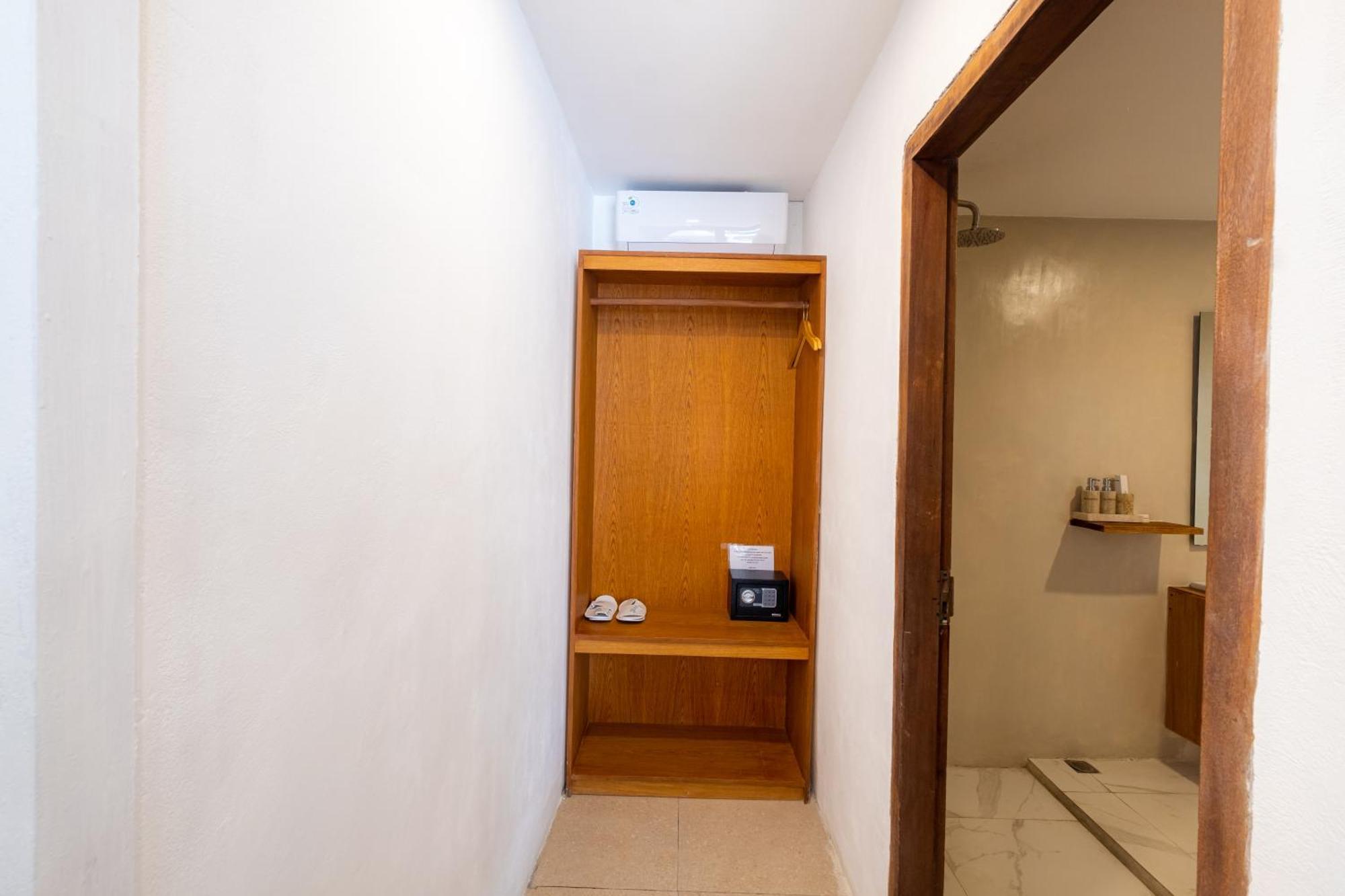 Amp Beach House Toyapakeh Номер фото